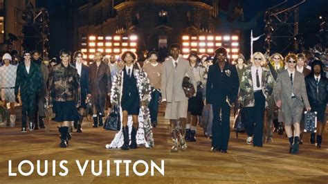 lv fashion show paris|louis vuitton latest fashion show.